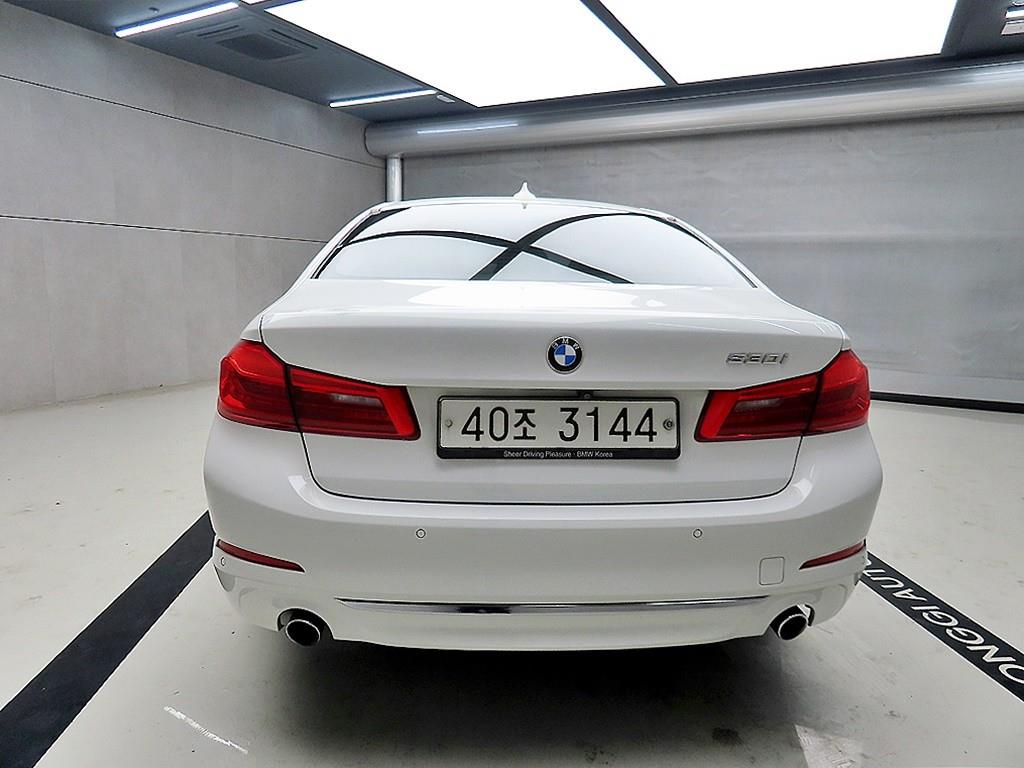 BMW 5 Series - Vista 3