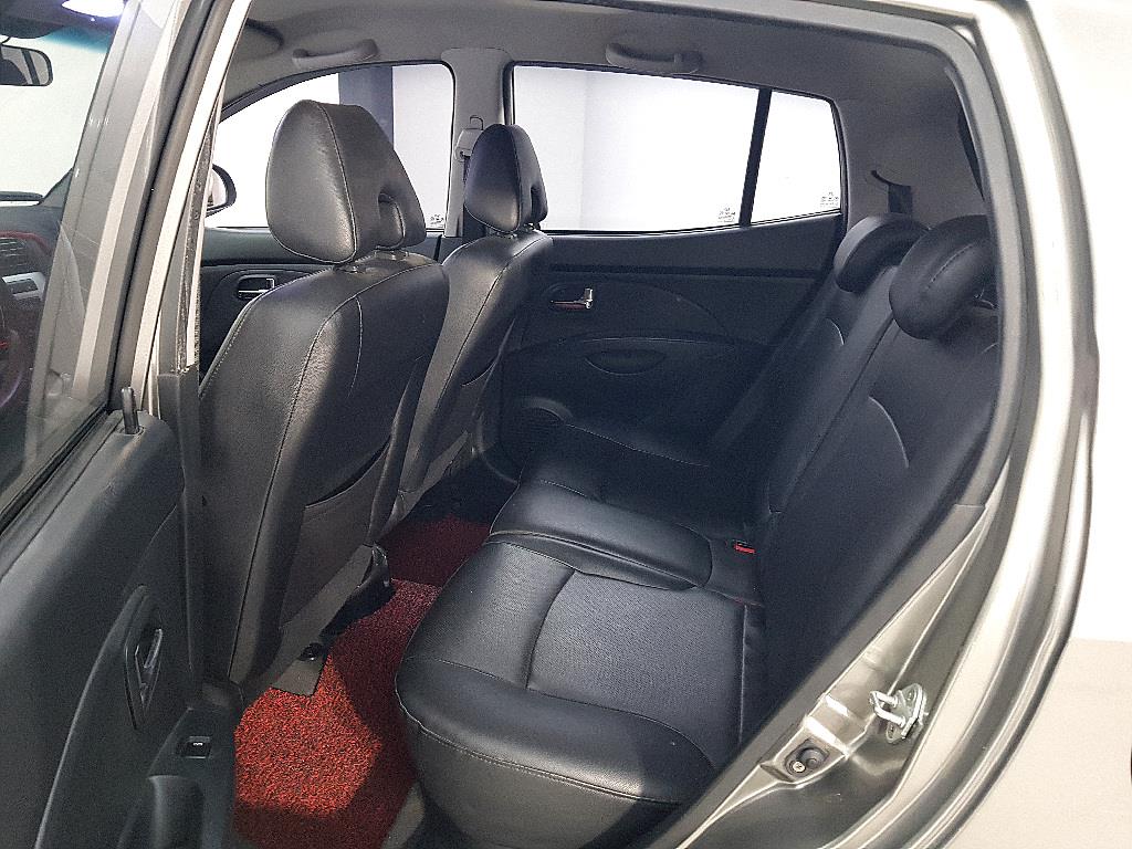 KIA Morning - Vista 9