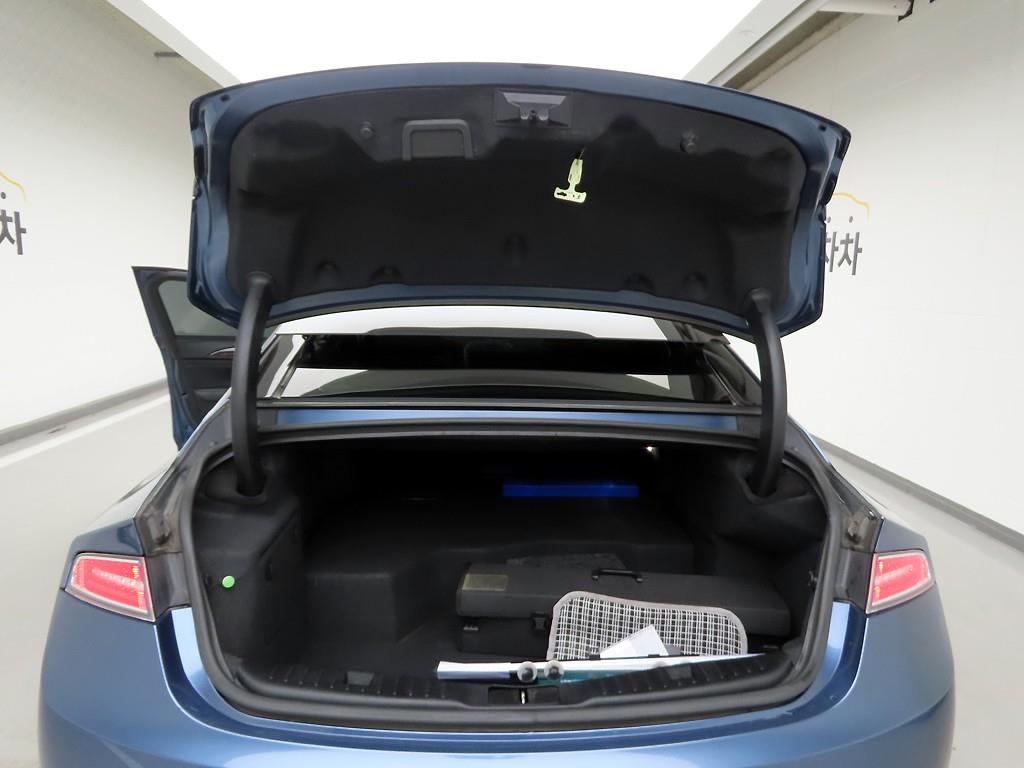 Lincoln MKZ - Vista 5