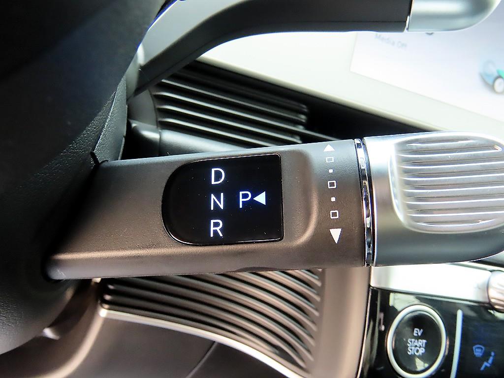 HYUNDAI Ioniq 5 - Vista 11