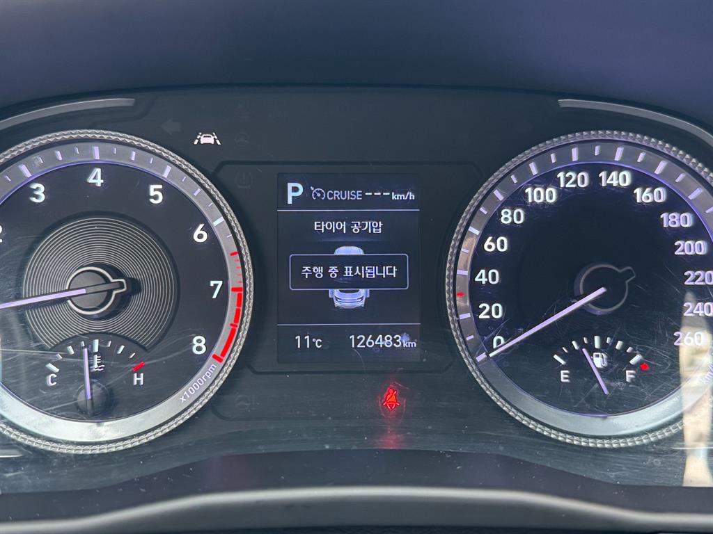 HYUNDAI Sonata - Vista 5