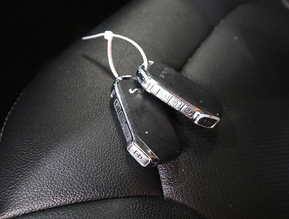 KIA Ray 2023 Negro - Importación desde Corea - HF Imports Iquique - Foto 16