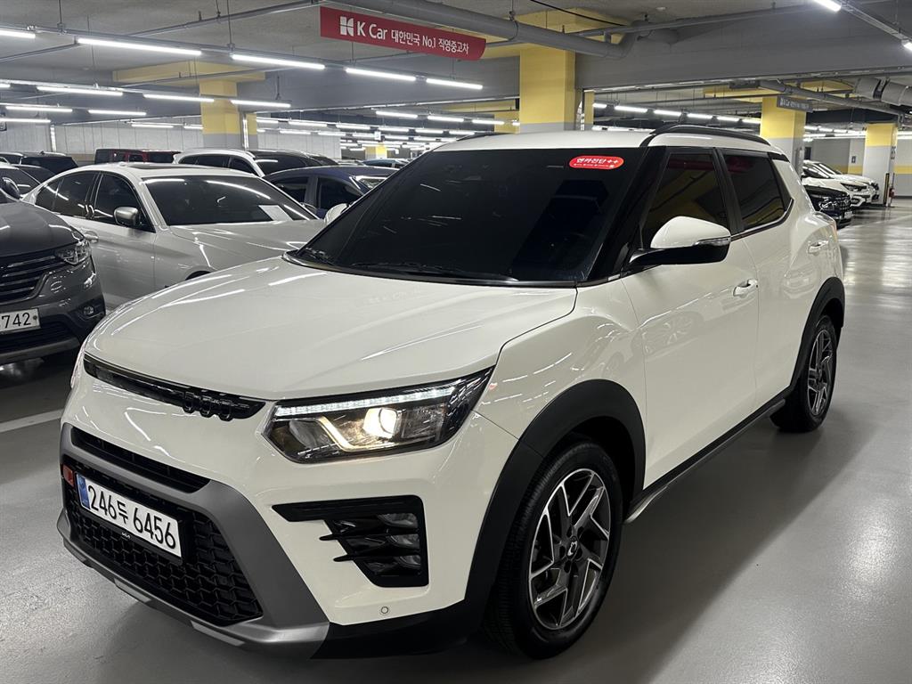 Ssangyong Tivoli - Vista 2
