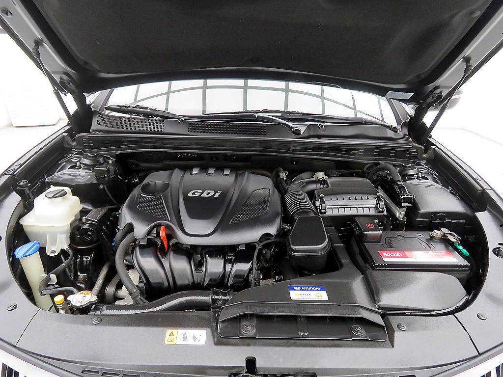 HYUNDAI Grandeur 2014 Negro - Importación desde Corea - HF Imports Iquique - Foto 18