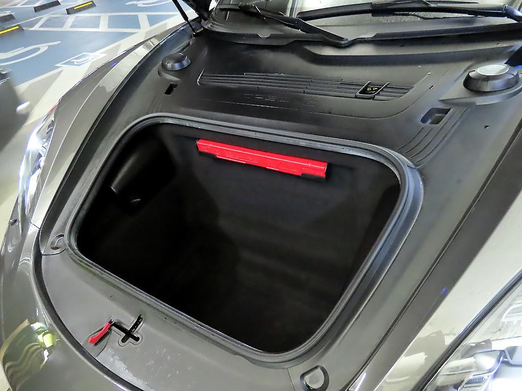 Porsche 718 2022 Gris - Importación desde Corea - HF Imports Iquique - Foto 19