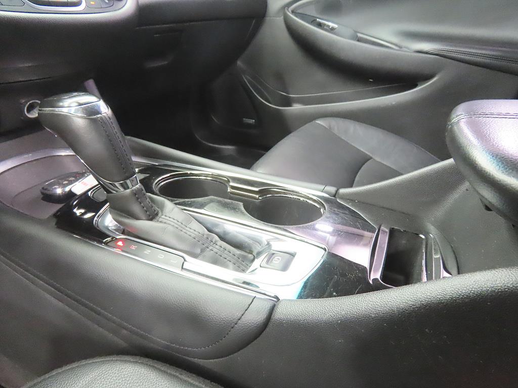 Chevrolet Malibu - Vista 11