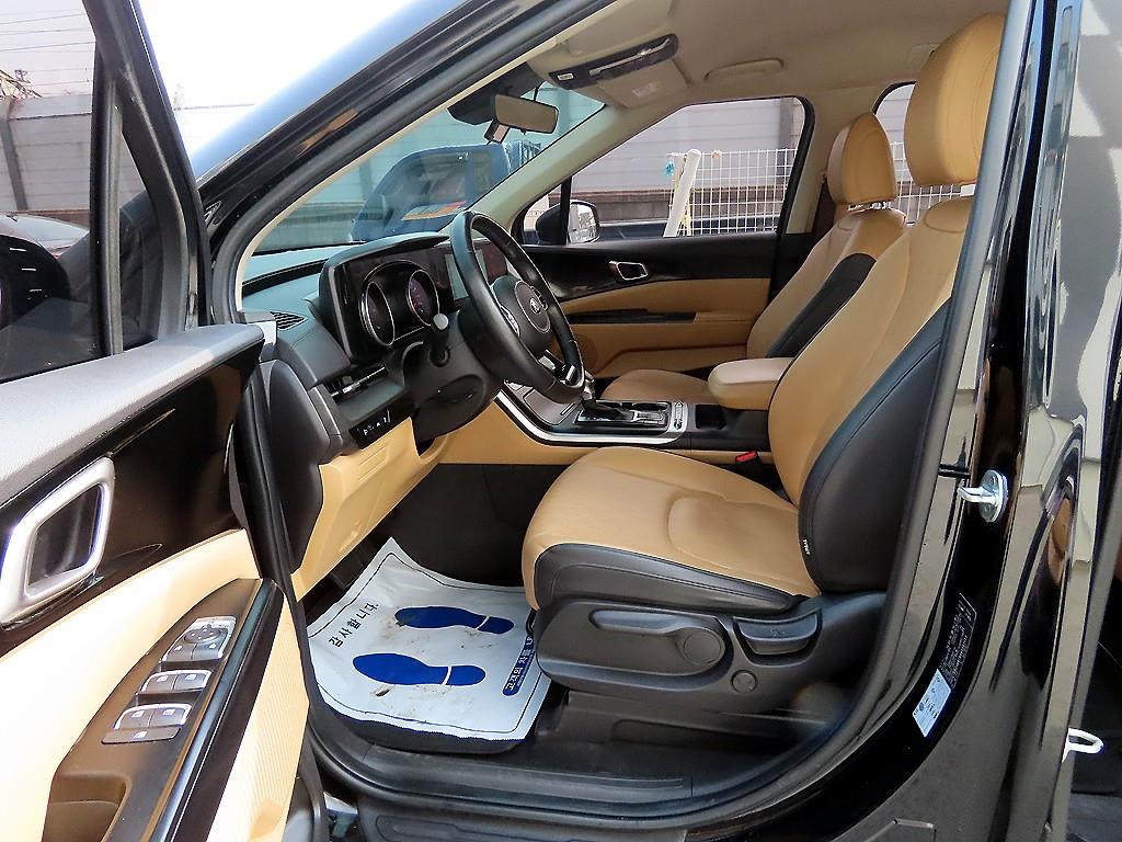 KIA Carnival - Vista 5