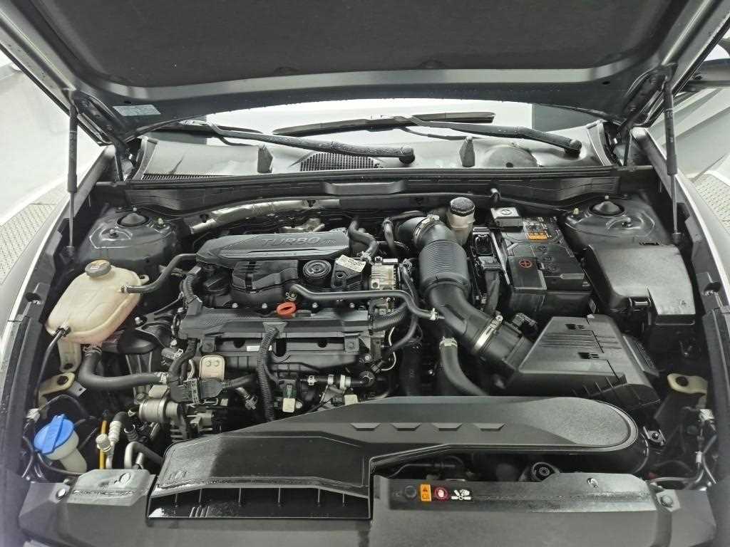 HYUNDAI Sonata - Vista 5