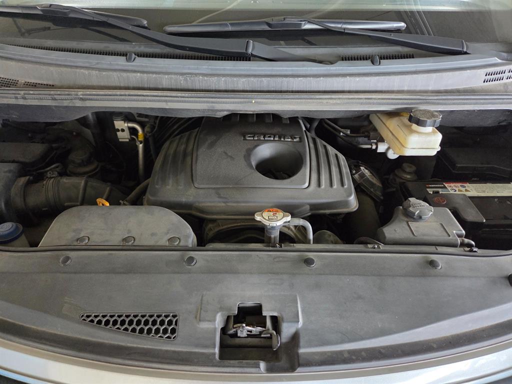 HYUNDAI Starex 2017 Plateado - Importación desde Corea - HF Imports Iquique - Foto 17