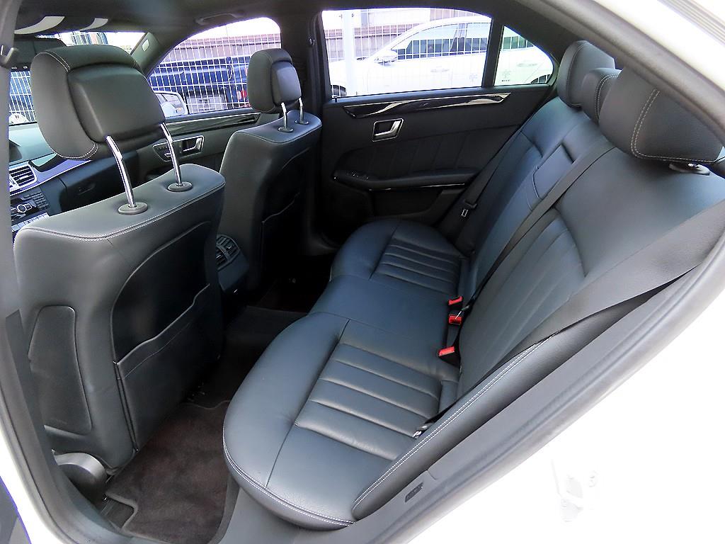 Mercedes Benz E class - Vista 6