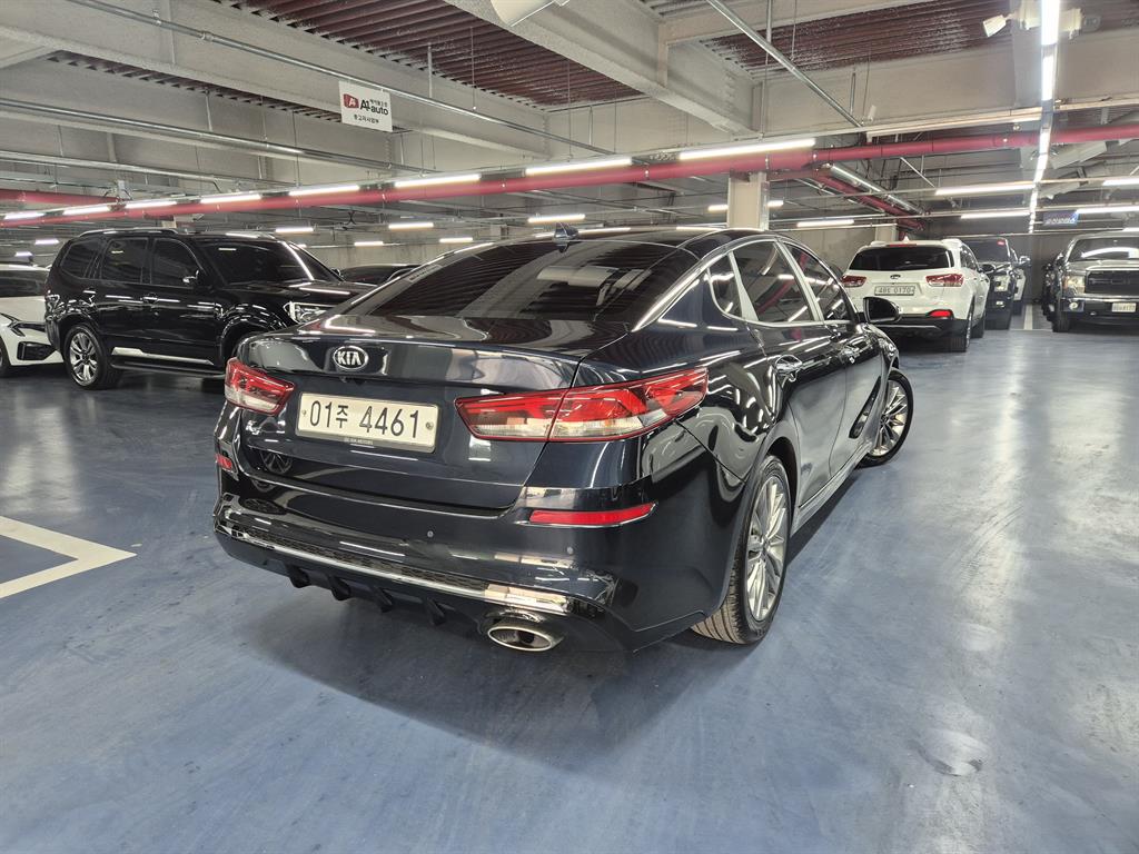 KIA K5 - Vista 6