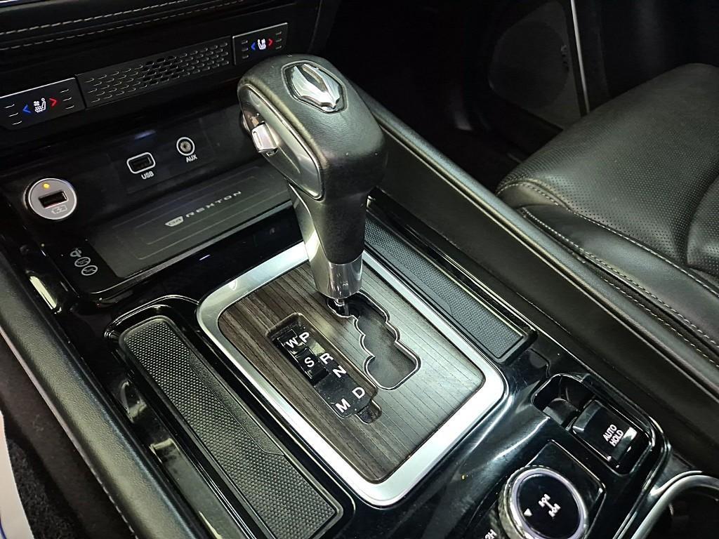 Ssangyong Rexton - Vista 8