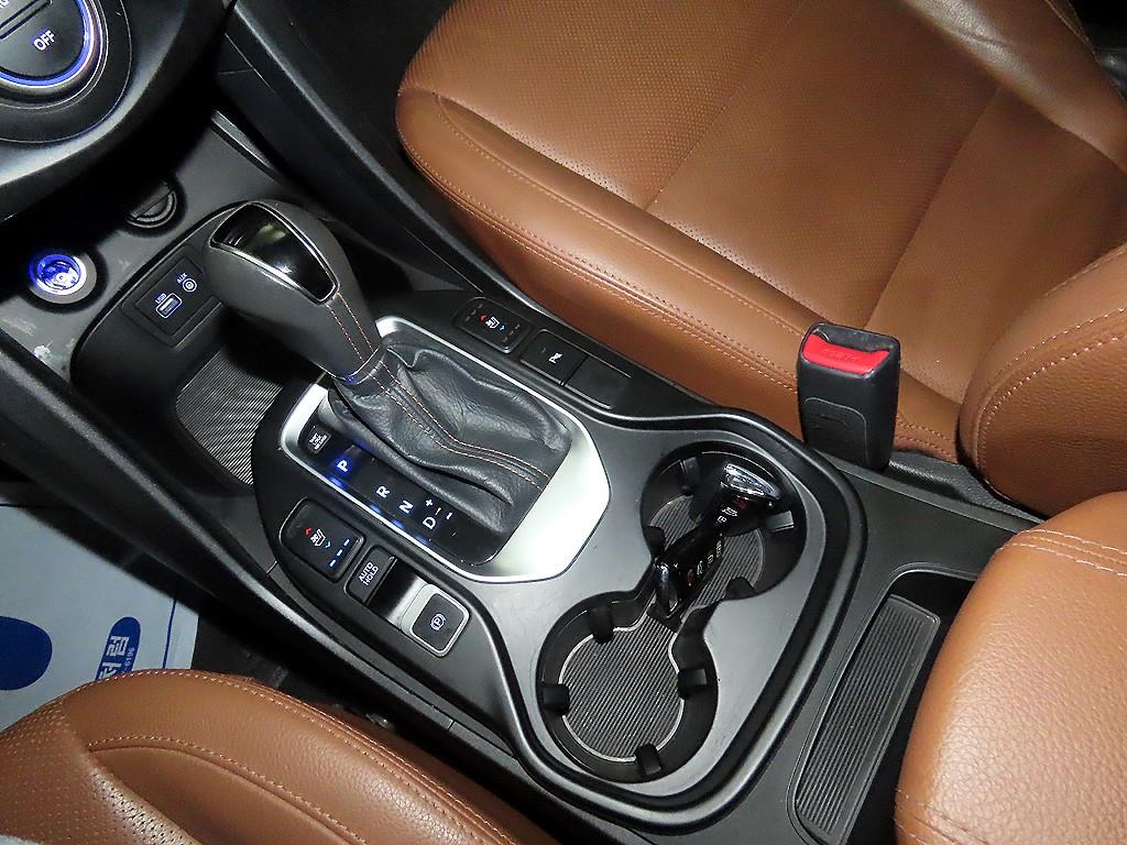 HYUNDAI Santa Fe - Vista 12