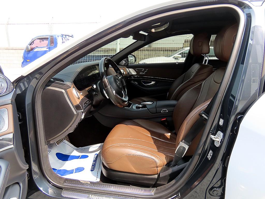 Mercedes Benz S Class - Vista 5