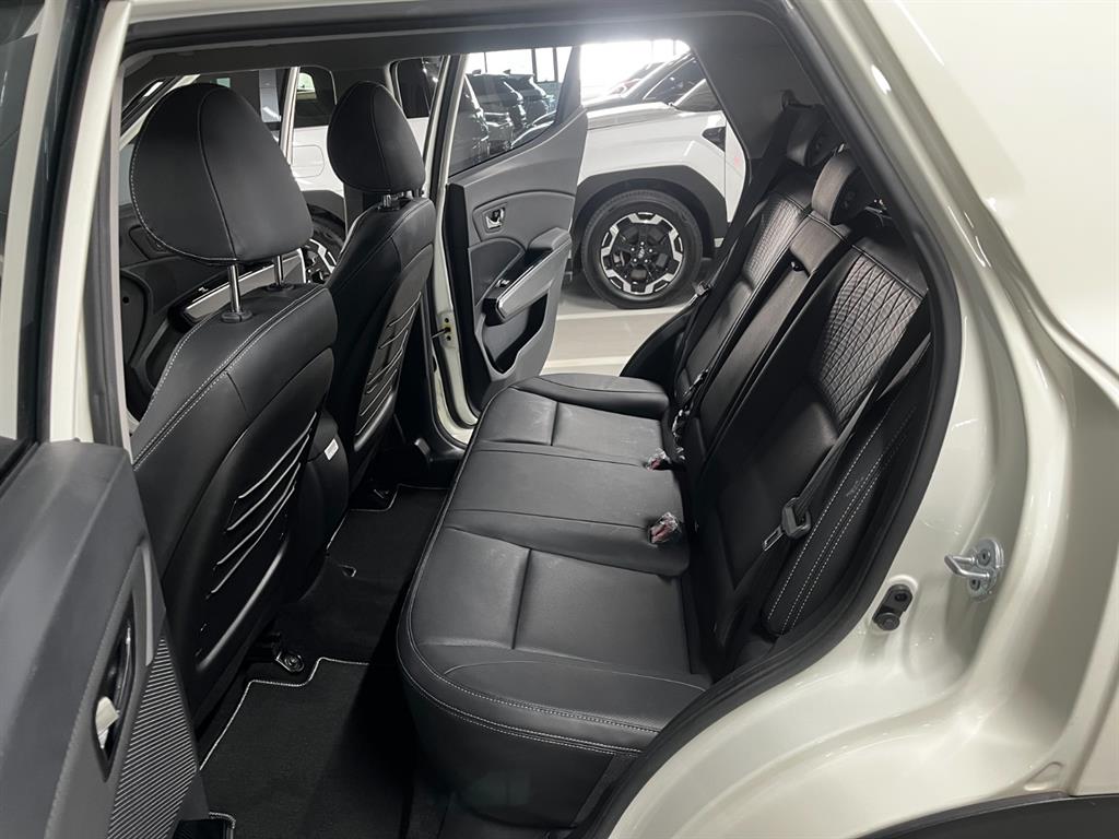 Ssangyong Tivoli - Vista 7