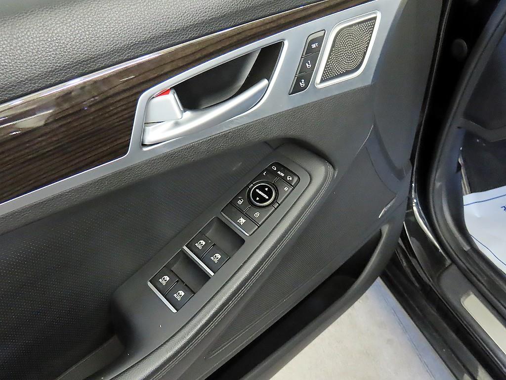 Genesis G80 2018 Negro - Importación desde Corea - HF Imports Iquique - Foto 13