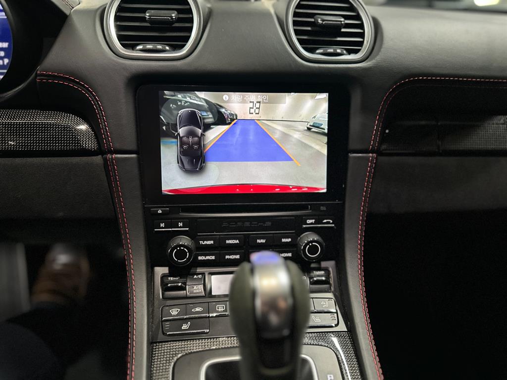 Porsche 718 - Vista 11