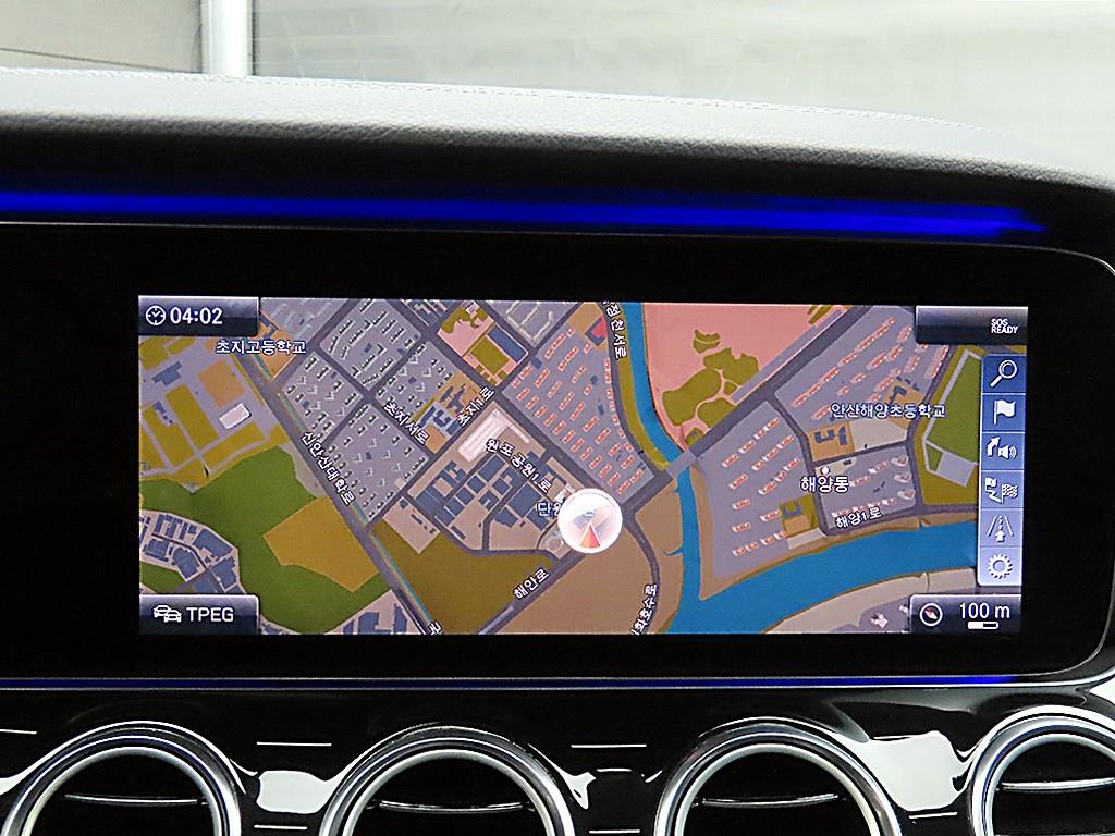 Mercedes Benz E class 2019 Negro - Importación desde Corea - HF Imports Iquique - Foto 14