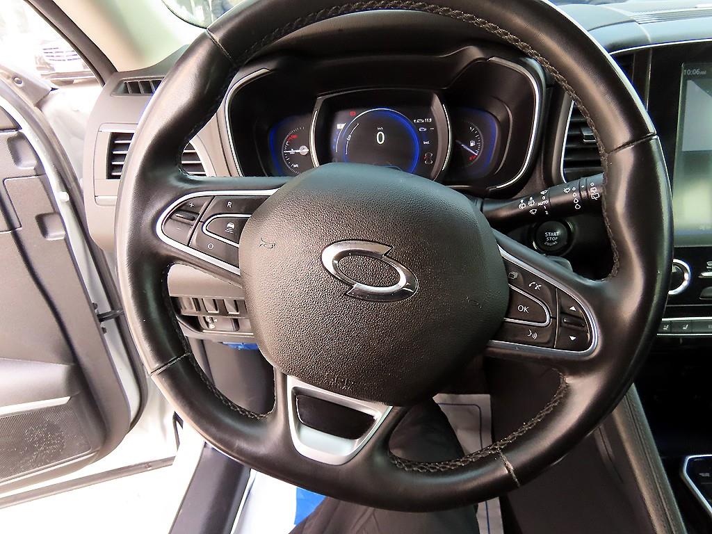 SAMSUNG QM6 - Vista 8