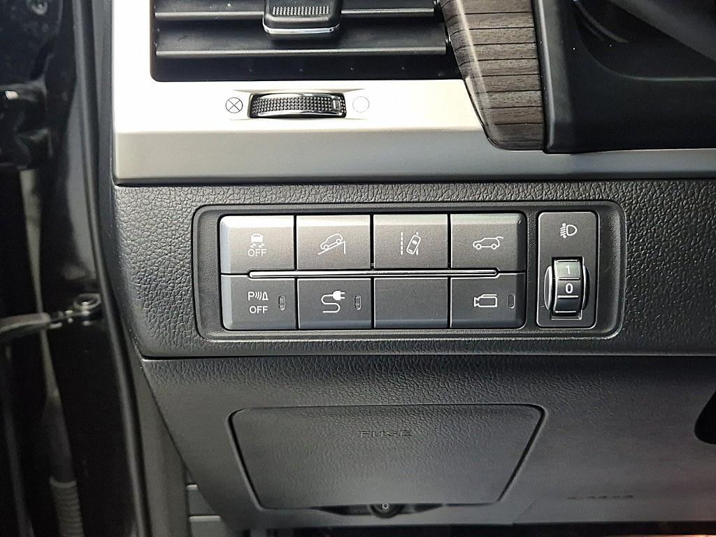 Ssangyong Rexton 2018 Negro - Importación desde Corea - HF Imports Iquique - Foto 16