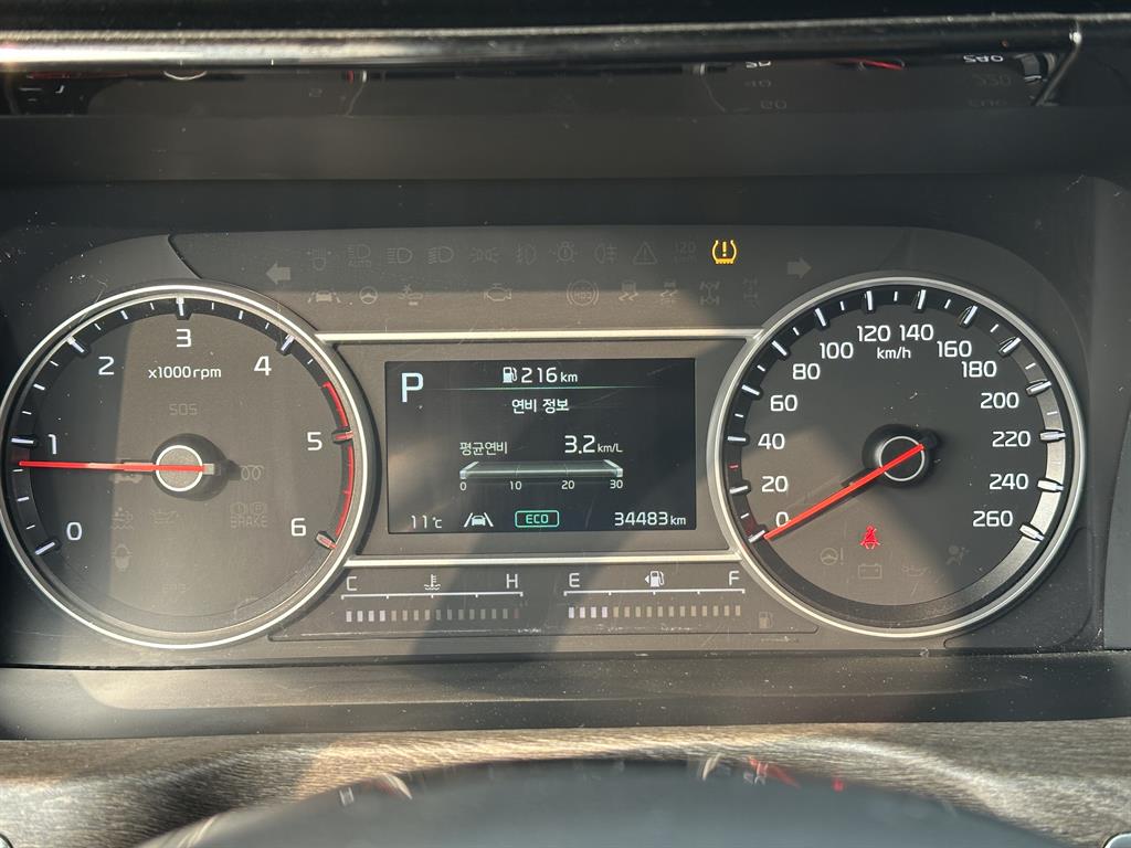 KIA Sorento - Vista 11