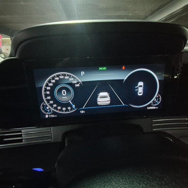 HYUNDAI Grandeur - Vista 6