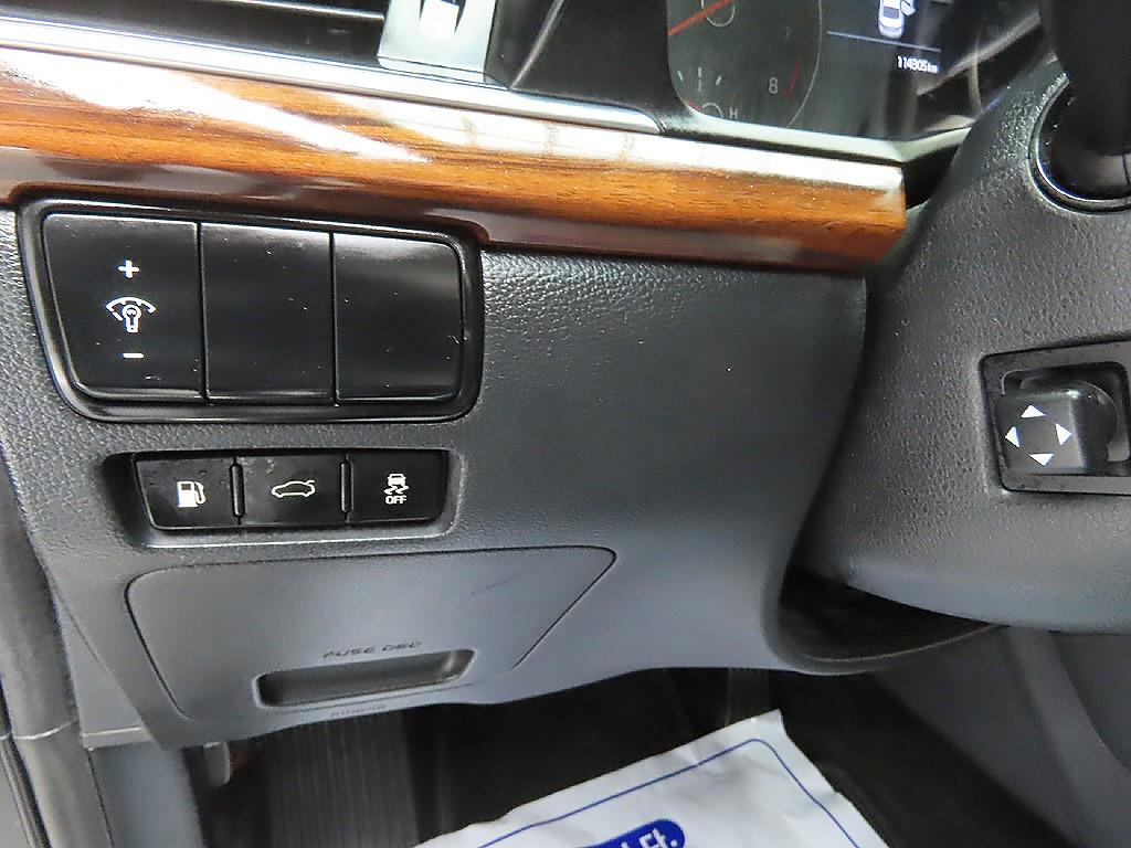 KIA K7 2016 Negro - Importación desde Corea - HF Imports Iquique - Foto 13