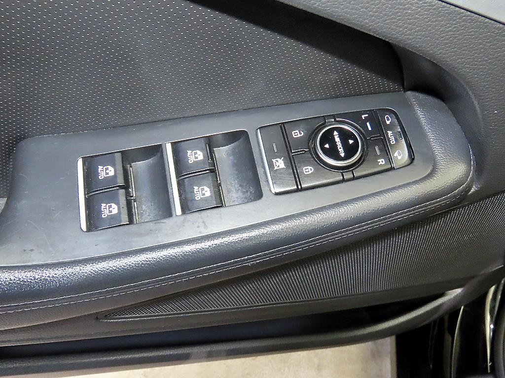 HYUNDAI Genesis 2014 Negro - Importación desde Corea - HF Imports Iquique - Foto 13