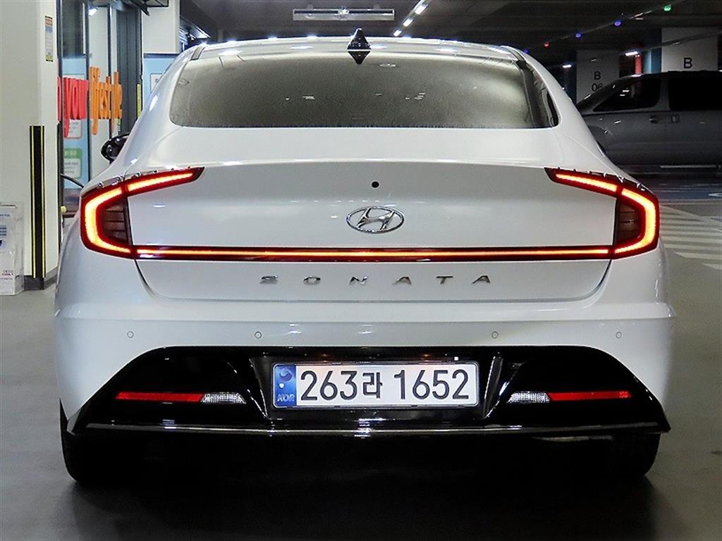 HYUNDAI Sonata - Vista 5