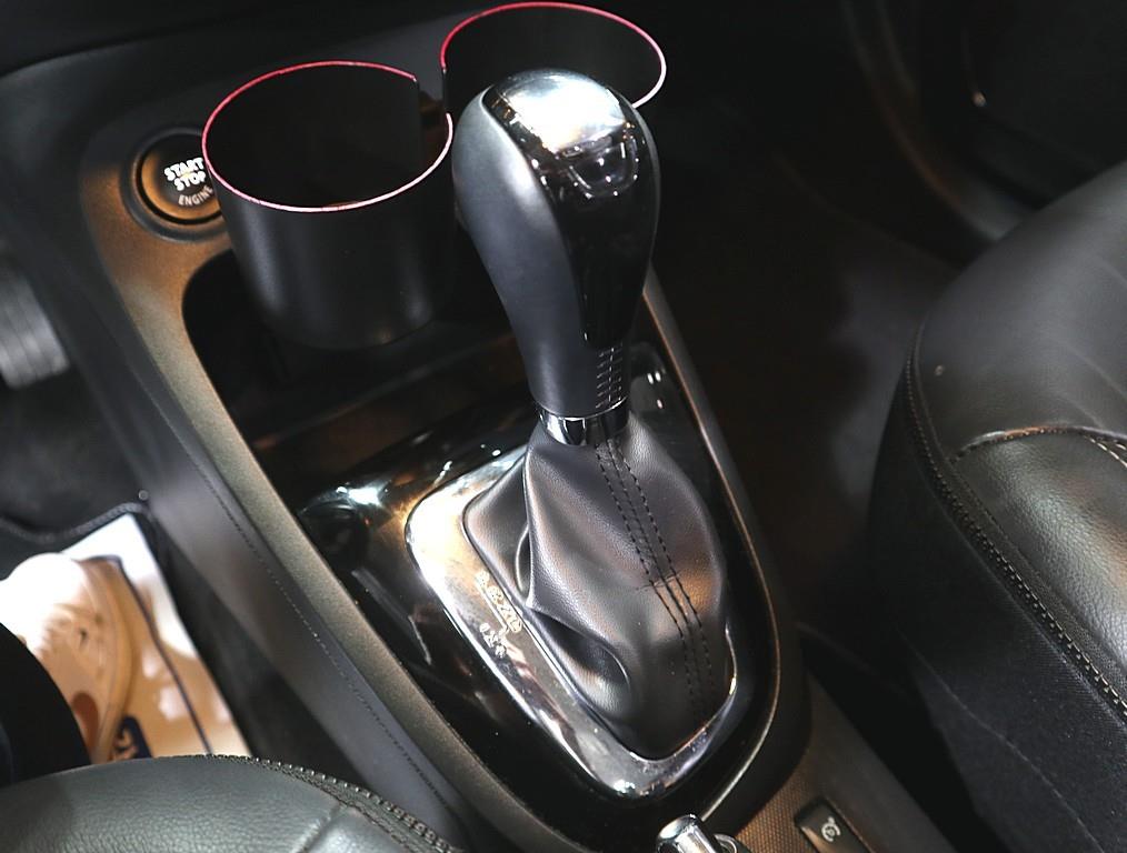 SAMSUNG QM3 2016 Blanco - Importación desde Corea - HF Imports Iquique - Foto 15