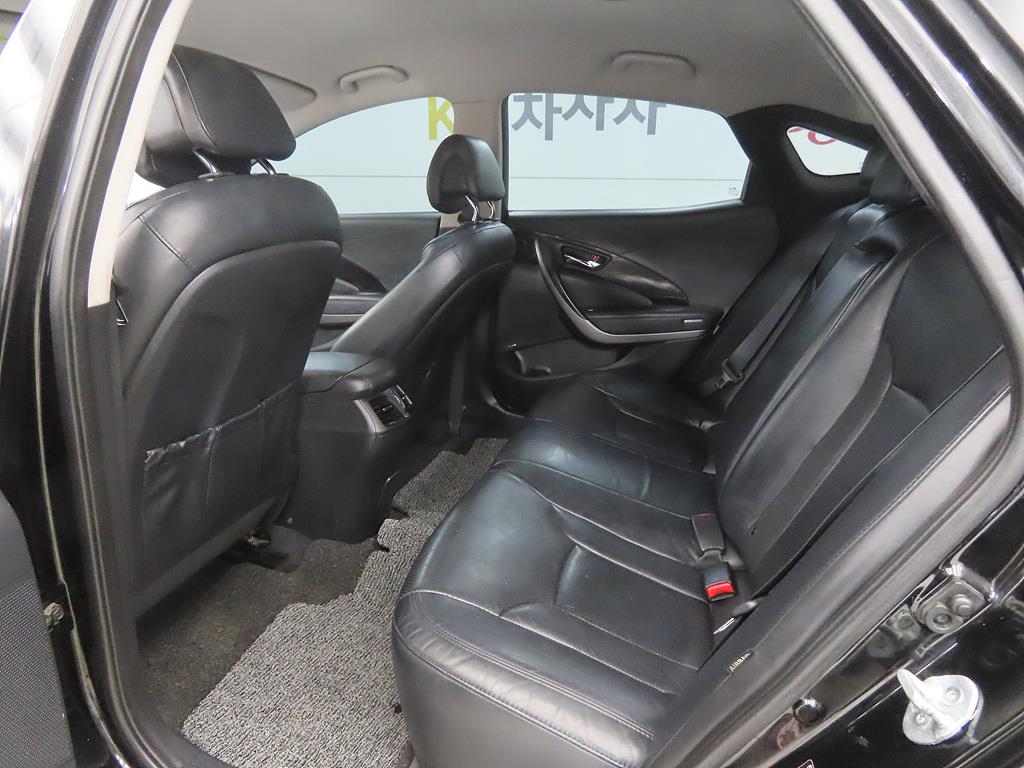 HYUNDAI Grandeur - Vista 6