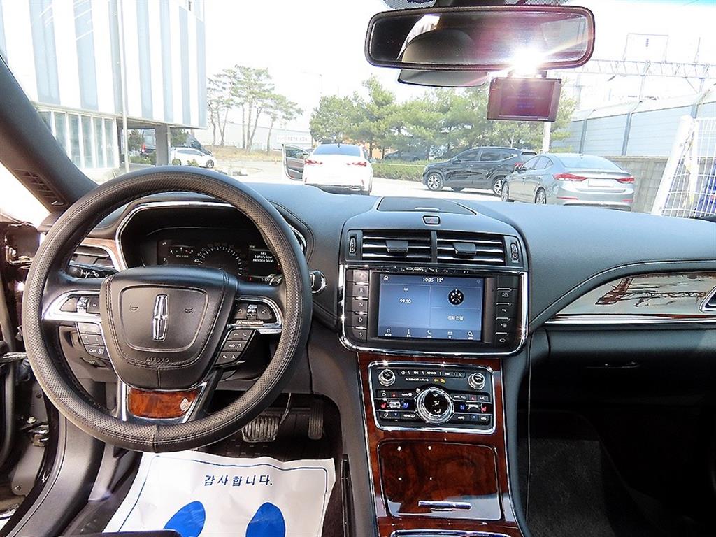 Lincoln Continental - Vista 7