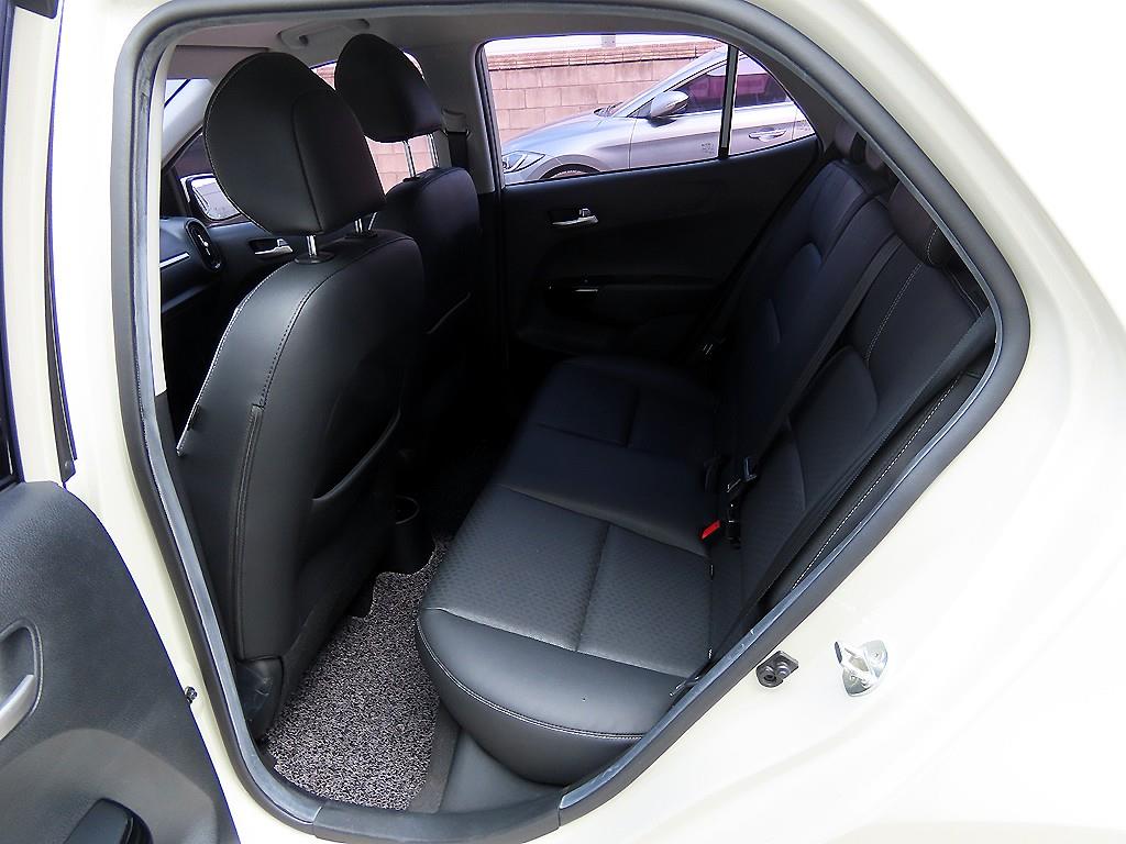 KIA Morning - Vista 6