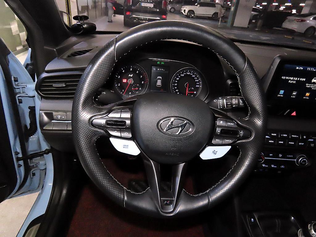 HYUNDAI Veloster - Vista 8