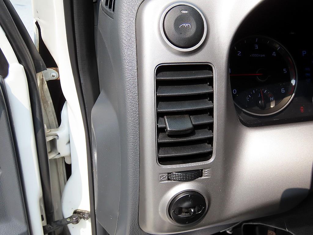 Small Truck Freezer Box(High Deck) 2023 Blanco - Importación desde Corea - HF Imports Iquique - Foto 13