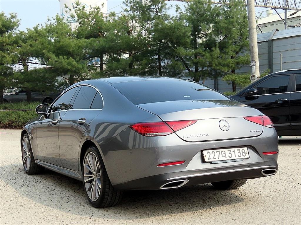 Mercedes Benz CLS Class - Vista 3