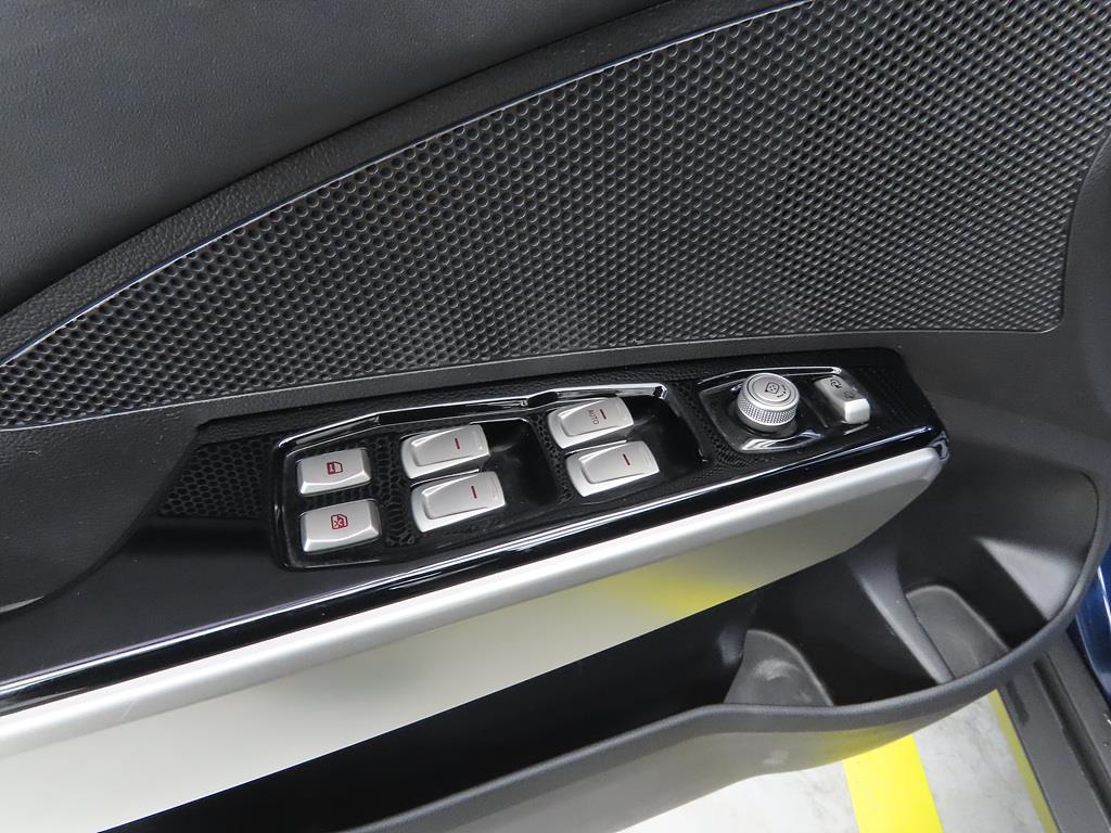 Ssangyong Tivoli 2017 Azul - Importación desde Corea - HF Imports Iquique - Foto 16