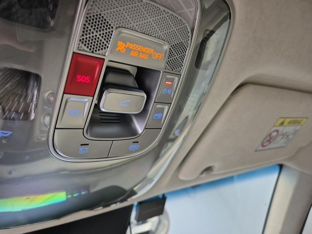 Genesis GV70 2024 Blanco - Importación desde Corea - HF Imports Iquique - Foto 18