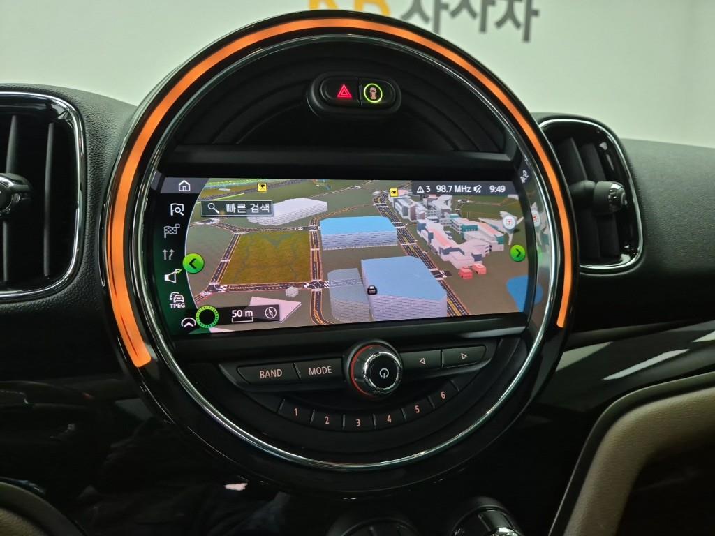 Mini Countryman 2020 Verde - Importación desde Corea - HF Imports Iquique - Foto 14