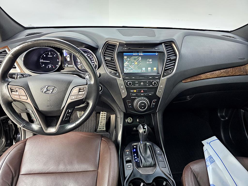 HYUNDAI Santa Fe - Vista 5