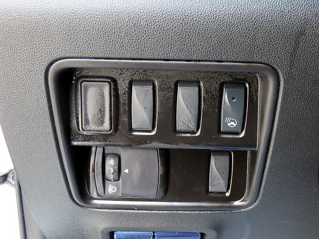 SAMSUNG QM6 - Vista 12