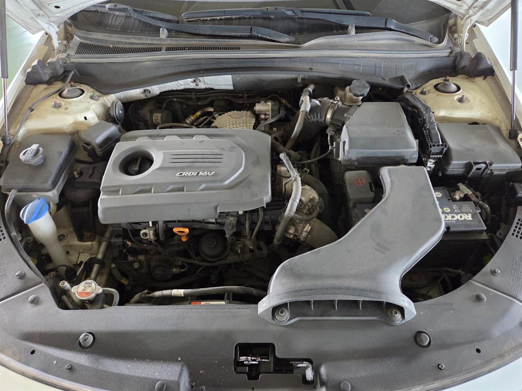 KIA K5 2016 Blanco - Importación desde Corea - HF Imports Iquique - Foto 18