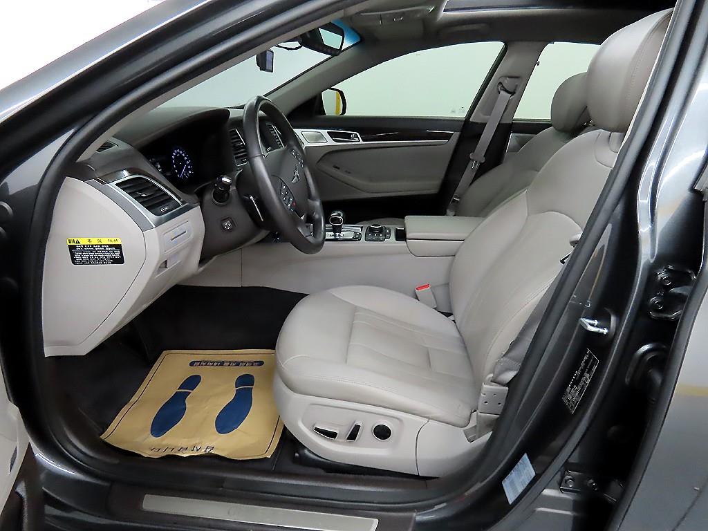 Genesis G80 - Vista 5