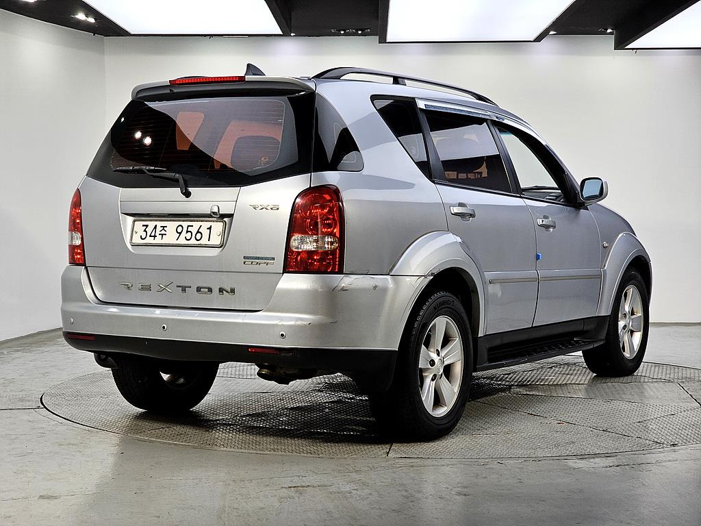 Ssangyong Rexton - Vista 4