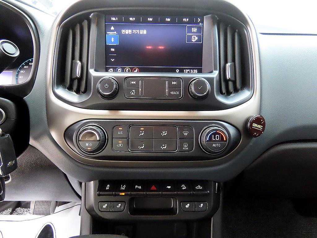 Chevrolet ?Colorado 2021 Negro - Importación desde Corea - HF Imports Iquique - Foto 13