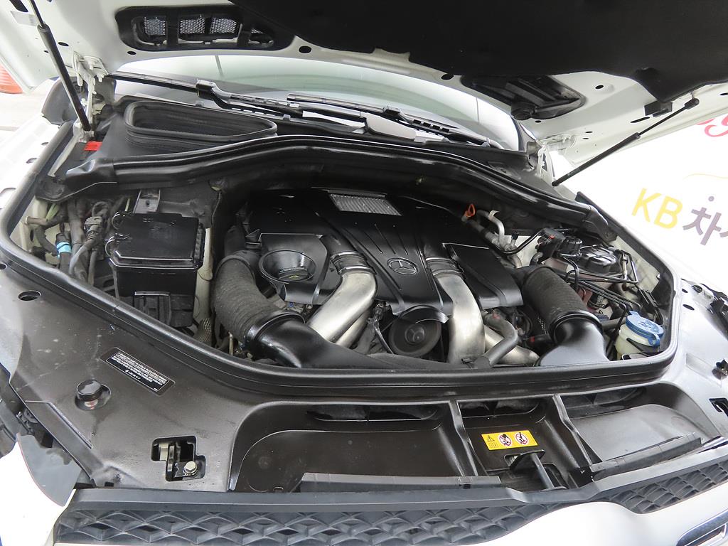 Mercedes Benz GLS Class 2019 Blanco - Importación desde Corea - HF Imports Iquique - Foto 19