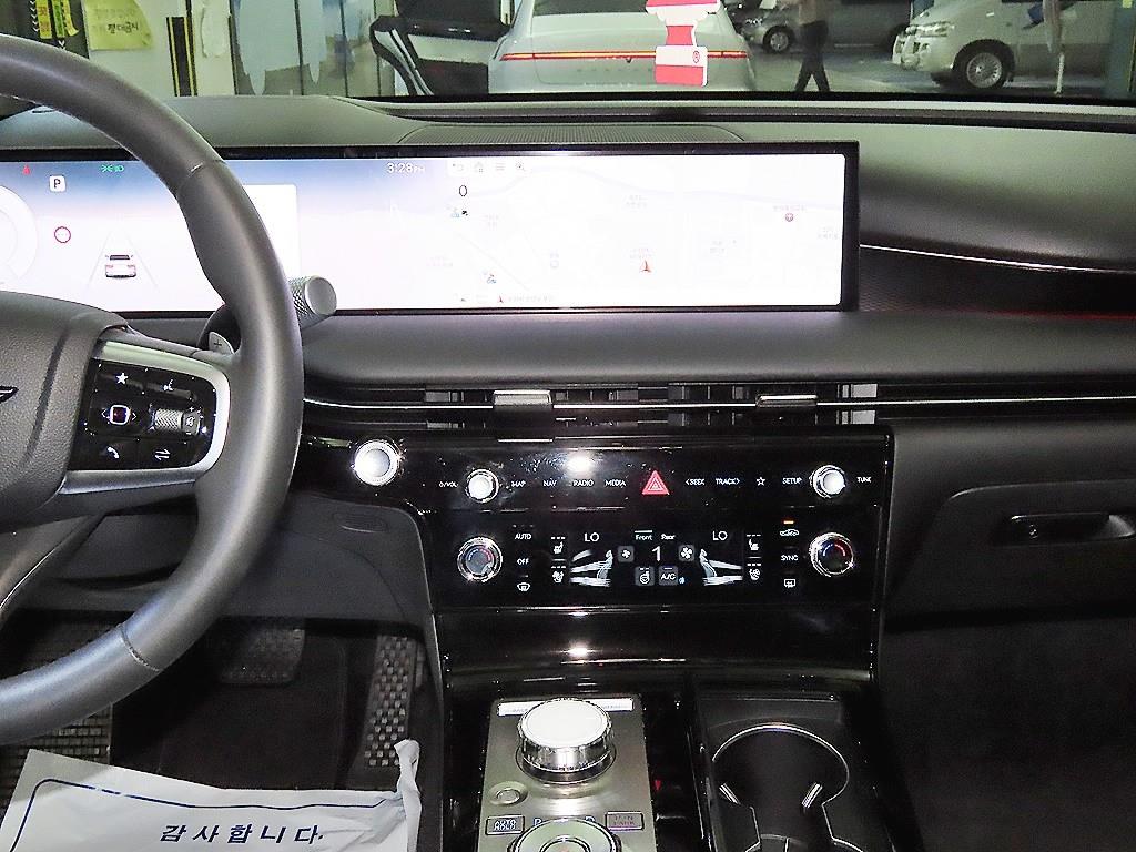 Genesis G80 - Vista 11