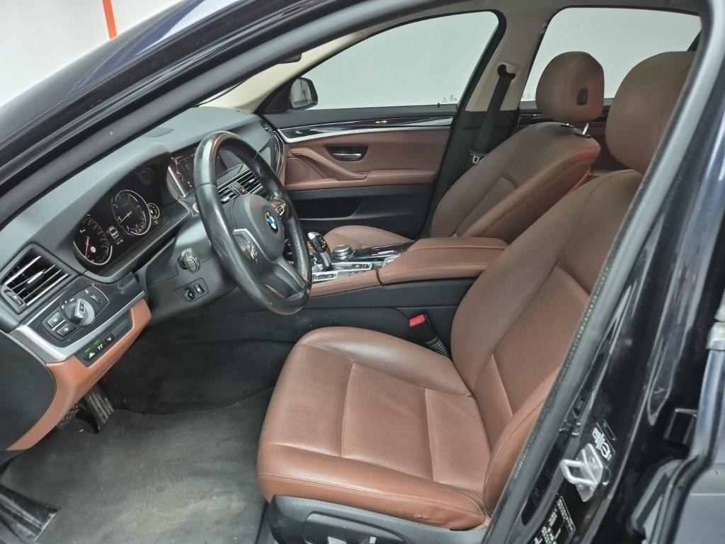 BMW 5 Series - Vista 11