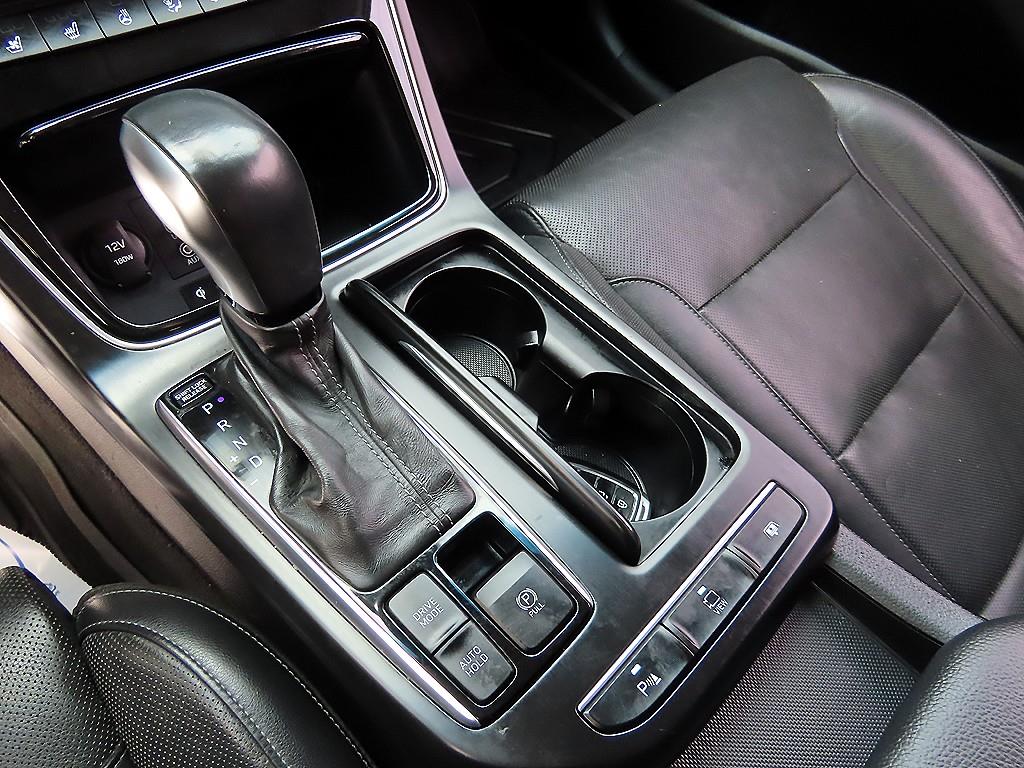 HYUNDAI Grandeur - Vista 10