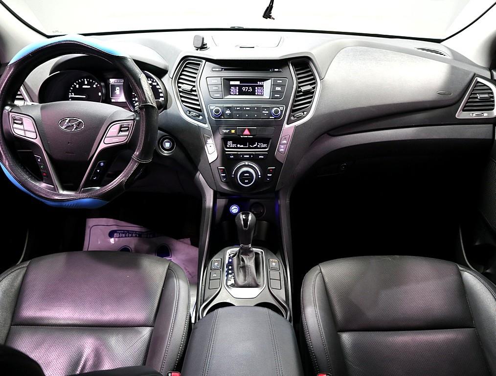 HYUNDAI Santa Fe - Vista 5